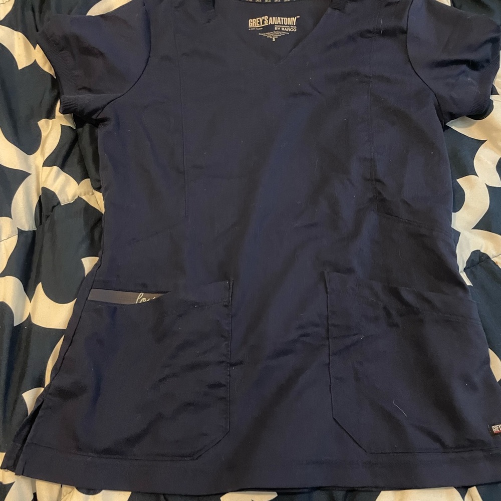Greys anatomy sz small “love” scrubs jogger pants set
